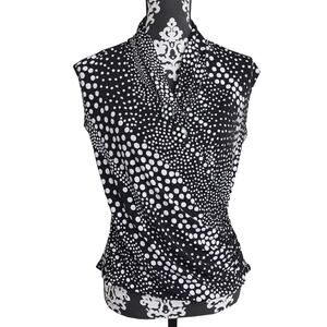 Women's Jon Den Black And White Polka Dot Sleeveless Shirt With Wrap Front - M